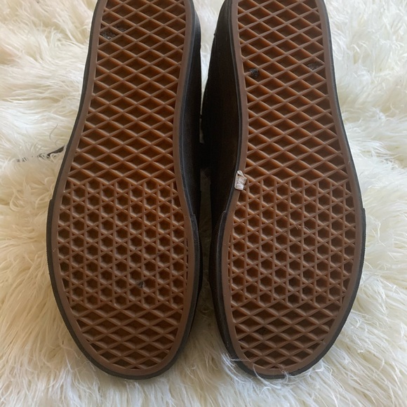 Vans - Picture 4 of 4